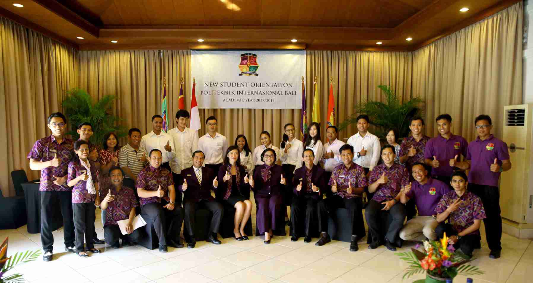 orientasi-mahasiswa-politeknik-internasional-bali